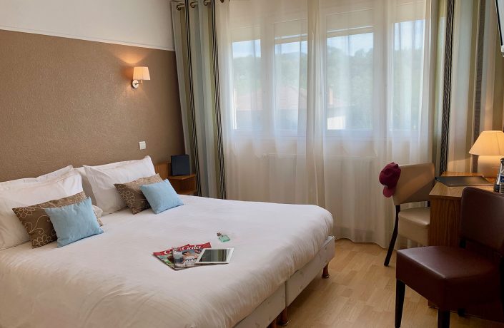 web_hotel_brun_saint_lattier_0000_IMG_0371 web_hotel_brun_saint_lattier_0000_IMG_0371